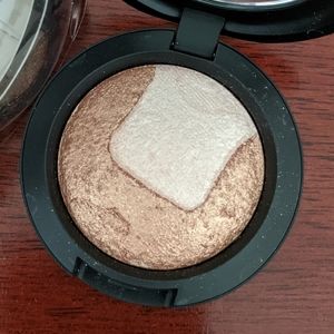 MAC Exquisite Ego mineralize eyeshadow